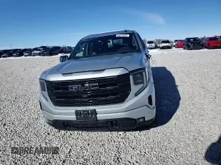 2022 GMC Sierra 1500 Elevation z VIN 3GTUUCET0NG569248, wystawiony jako Copart lot #88675455 z przebiegiem 72 416 mil mil oraz Szkoda całkowita • Salvage title. Historia ofert i sprzedaży dostępna na DreamBid. Obrazek 13.