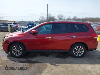 2014 Nissan Pathfinder SV with VIN 5N1AR2MM4EC660823, listed as a IAAI auction lot 41932472 with 167,787 mi miles. Bid and sale history available at carsss.com. Image 15.