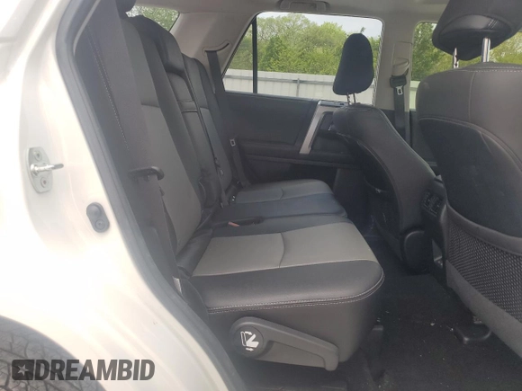 2023 Toyota 4Runner SR5 Premium with VIN JTENU5JR0P6153775, listed as a Copart auction lot 53680035 with 22,662 mi miles and Salvage title. Bid and sale history available at DreamBid. Image 10.