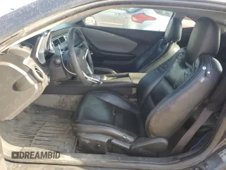 2015 Chevrolet Camaro LS z VIN 2G1FB1E39F9128712, wystawiony jako Copart lot #53454015 z przebiegiem 153 203 mil mil oraz Szkoda całkowita • Salvage title. Historia ofert i sprzedaży dostępna na DreamBid. Obrazek 7.