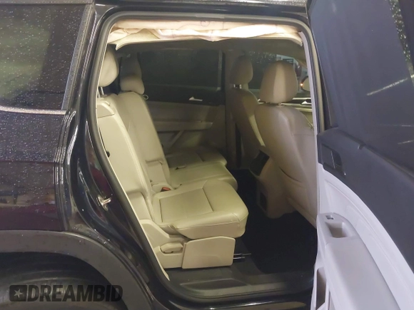 2022 Volkswagen Atlas 3.6L V6 SE w/Technology with VIN 1V2HR2CA3NC545414, listed as a IAAI auction lot 41088885 with 44,658 mi miles. Bid and sale history available at carsss.com. Image 8.