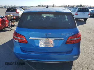 2014 Mercedes-Benz B Electric Drive with VIN WDDVP9AB1EJ003583, listed as a Copart auction lot 76317874 with 68,599 mi miles and Clean Title. Bid and sale history available at carsss.com. Image 6.
