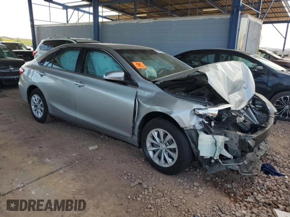 2016 Toyota Camry XLE with VIN 4T1BF1FK1GU569640, listed as a Copart auction lot 50772895 with 165,113 mi miles and Salvage Title. Bid and sale history available at carsss.com. Image 4.