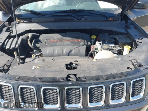 2018 Jeep Compass Sport with VIN 3C4NJCAB9JT133381, listed as a IAAI auction lot 41720816 with 26,584 mi miles. Bid and sale history available at carsss.com. Image 10.