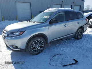2018 Mitsubishi Outlander ES z VIN JA4AZ2A35JZ008634, wystawiony jako Copart lot #87673985 z przebiegiem 65 767 mil mil oraz Nie do naprawy • Non repairable. Historia ofert i sprzedaży dostępna na DreamBid. Obrazek 1.
