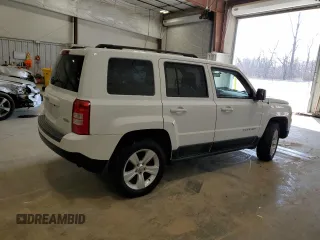 2011 Jeep Patriot Latitude with VIN 1J4NF1GB7BD222512, listed as a Copart auction lot 53211475 with 101,303 mi miles and Clean Title. Bid and sale history available at DreamBid. Image 3.