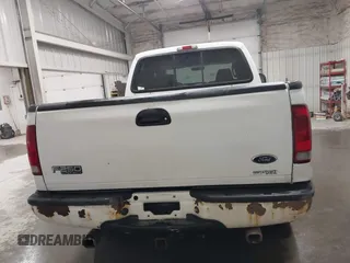 2004 Ford F-250 XL с VIN 1FTNW21S54EC91846, выставлен на аукционе IAAI как лот 42067319 с пробегом 123 329 миль миль и . История ставок и продаж доступна на DreamBid. Изображение 16.