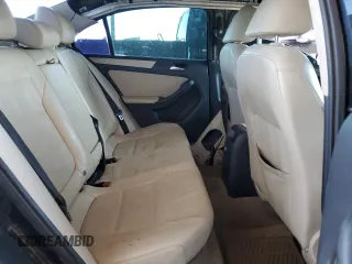 2011 Volkswagen Jetta SE z VIN 3VWDZ7AJ0BM361054, wystawiony jako Copart lot #56071815 z przebiegiem 164 406 mil mil oraz Szkoda całkowita • Salvage title. Historia ofert i sprzedaży dostępna na DreamBid. Obrazek 10.