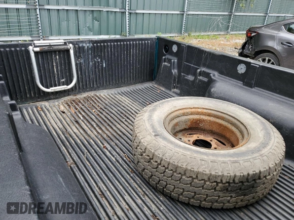 1997 Nissan Frontier XE with VIN 1N6SD16Y0VC329686, listed as a Copart auction lot 73103584 with 105,657 mi miles and Salvage title. Bid and sale history available at DreamBid. Image 10.