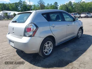 2010 Pontiac Vibe 1SB with VIN 5Y2SP6E04AZ410992, listed as a IAAI auction lot 42539506 with 197,382 mi miles and . Bid and sale history available at DreamBid. Image 4.