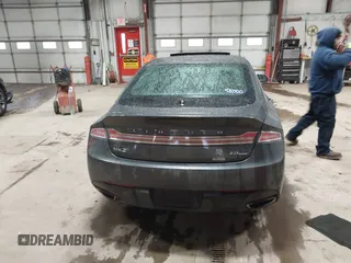 2015 Lincoln MKZ with VIN 3LN6L2G94FR607573, listed as a IAAI auction lot 41947202 with Not Provided miles and . Bid and sale history available at DreamBid. Image 16.