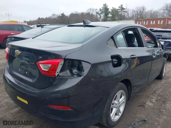 2017 Chevrolet Cruze LT with VIN 1G1BE5SM7H7134443, listed as a IAAI auction lot 41831648 with 108,376 mi miles. Bid and sale history available at carsss.com. Image 4.