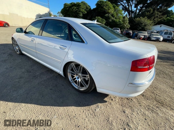 2009 Audi A8 4.2L with VIN WAUMV94E19N002897, listed as a Copart auction lot 64525445 with 140,526 mi miles and Clean title. Bid and sale history available at DreamBid. Image 3.