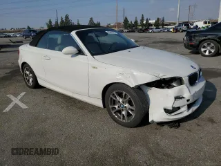 2008 BMW 1 Series 128i with VIN WBAUN13518VH79634, listed as a Copart auction lot 43091755 with 100,180 mi miles and Salvage Title. Bid and sale history available at DreamBid. Image 4.