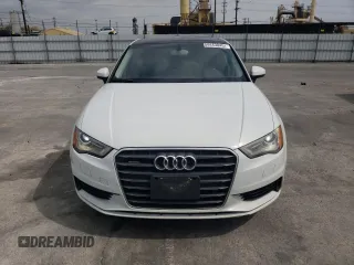 2015 Audi S3 Premium Plus z VIN WAUBFGFF5F1029280, wystawiony jako Copart lot #54443045 z przebiegiem 162 066 mil mil oraz Tytuł czysty. Historia ofert i sprzedaży dostępna na DreamBid. Obrazek 5.