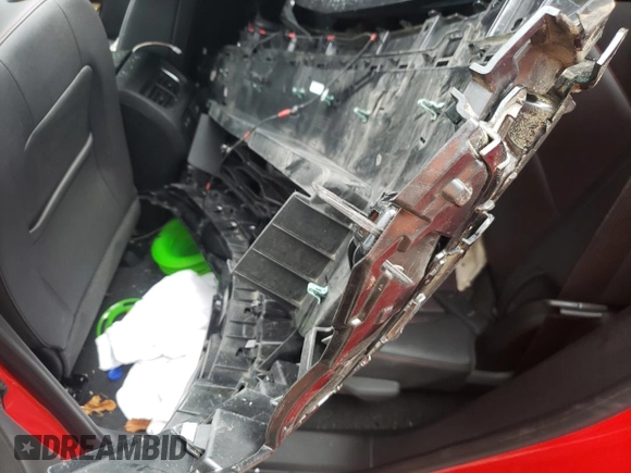 2023 Chevrolet Blazer RS с VIN 3GNKBKRS4PS162078, выставлен на аукционе Copart как лот 63374485 с пробегом Не указан миль и Списание • Salvage title. История ставок и продаж доступна на DreamBid. Изображение 12.