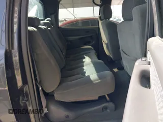 2004 Chevrolet Avalanche Z66 with VIN 3GNEC12T34G178570, listed as a IAAI auction lot 41528041 with 144,107 mi miles and . Bid and sale history available at DreamBid. Image 8.