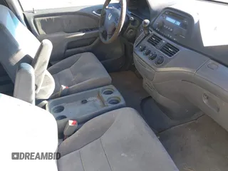 2005 Honda Odyssey LX with VIN 5FNRL382X5B097268, listed as a IAAI auction lot 40809971 with 286,685 mi miles and . Bid and sale history available at DreamBid. Image 5.
