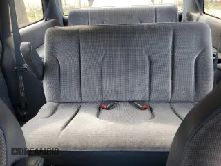 1993 Dodge Caravan z VIN 2B4GH2533PR287787, wystawiony jako Copart lot #71940684 z przebiegiem 107 939 mil mil oraz Szkody całkowita. Historia ofert i sprzedaży dostępna na DreamBid. Obrazek 11.