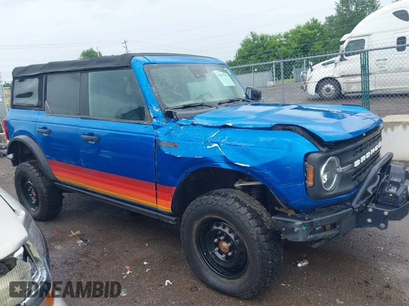2022 Ford Bronco с VIN 1FMEE5DP7NLB05406, выставлен на аукционе IAAI как лот 42607701 с пробегом 38 206 миль миль и . История ставок и продаж доступна на DreamBid. Изображение 6.