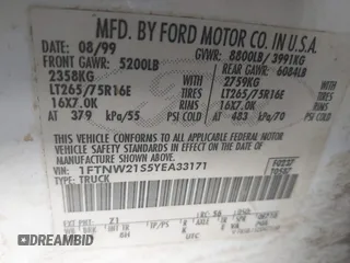 2000 Ford F-250 XL with VIN 1FTNW21S5YEA33171, listed as a IAAI auction lot 41480011 with Not provided miles and . Bid and sale history available at DreamBid. Image 9.