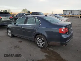 2007 Volkswagen Jetta 2.5 with VIN 3VWSF71KX7M050084, listed as a Copart auction lot 47893395 with 133,318 mi miles and Salvage title. Bid and sale history available at DreamBid. Image 2.