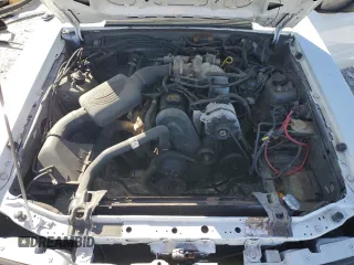 1989 Ford Mustang z VIN 1FABP40A3KF309892, wystawiony jako Copart lot #80858704 z przebiegiem 75 267 mil mil oraz Czysty tytuł • Clean title. Historia ofert i sprzedaży dostępna na DreamBid. Obrazek 11.