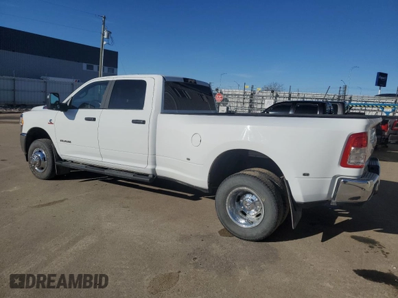 2024 Ram 3500 Big Horn with VIN 3C63RRHL6RG149485, listed as a Copart auction lot 52164295 with 13,802 mi miles and Clean Title. Bid and sale history available at carsss.com. Image 2.