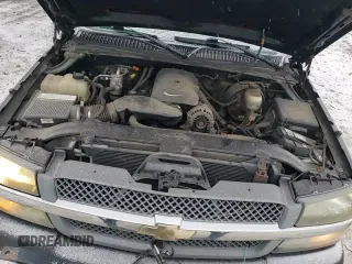 2005 Chevrolet Silverado 1500 Work Truck with VIN 1GCEK14VX5E264865, listed as a Copart auction lot 83314394 with 140,333 mi miles and Clean title. Bid and sale history available at DreamBid. Image 13.