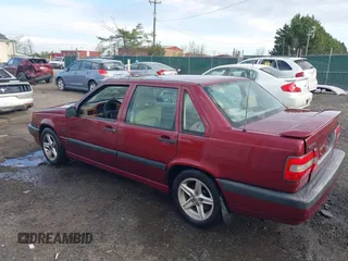 1997 Volvo 850 GT с VIN YV1LS5553V1400395, выставлен на аукционе IAAI как лот 41887637 с пробегом 88 192 миль миль и . История ставок и продаж доступна на DreamBid. Изображение 3.