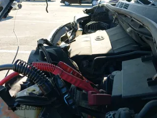 2012 Toyota Sienna z VIN 5TDZK3DC0CS210560, wystawiony jako IAAI lot #42657758 z przebiegiem 190 454 mil mil oraz . Historia ofert i sprzedaży dostępna na DreamBid. Obrazek 20.