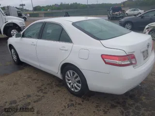 2010 Toyota Camry with VIN 4T1BF3EK6AU525847, listed as a IAAI auction lot 41981797 with 352,435 mi miles. Bid and sale history available at carsss.com. Image 3.