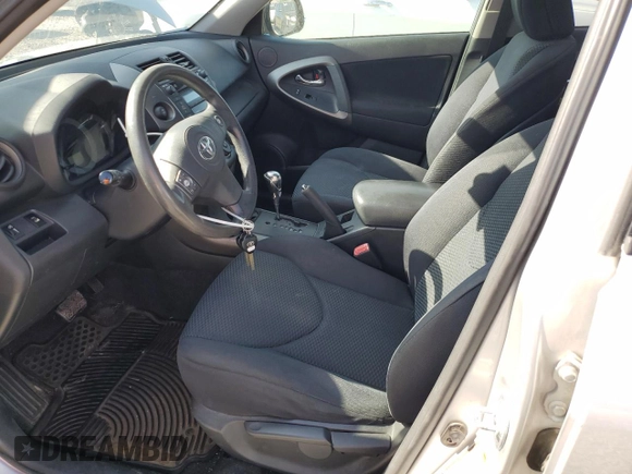 2009 Toyota RAV4 Sport with VIN JTMBK32V395078429, listed as a Copart auction lot 61385045 with 252,584 mi miles and Clean title. Bid and sale history available at DreamBid. Image 7.