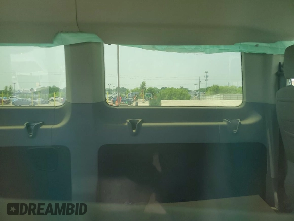 2016 Ford Transit XL с VIN 1FBAX2CM0GKB10477, выставлен на аукционе Copart как лот 60103815 с пробегом 62 948 миль миль и Чистый • Clean title. История ставок и продаж доступна на DreamBid. Изображение 11.
