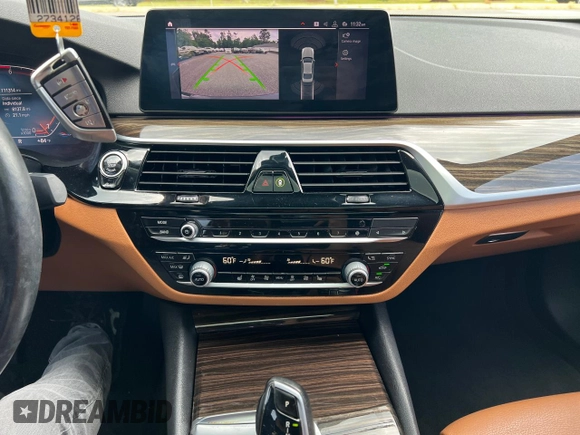 2020 BMW 5 Series 530i xDrive with VIN WBAJR7C05LCD10212, listed as a Copart auction lot 64332635 with 111,314 mi miles and Clean title. Bid and sale history available at DreamBid. Image 9.