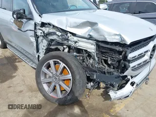 2020 Mercedes-Benz GLS 450 z VIN 4JGFF5KE2LA188979, wystawiony jako IAAI lot #41687936 z przebiegiem 68 536 mil mil oraz . Historia ofert i sprzedaży dostępna na DreamBid. Obrazek 6.