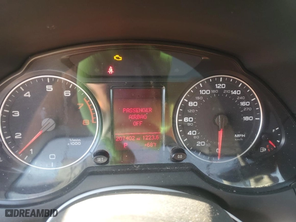 2010 Audi Q5 Premium with VIN WA1CKAFP9AA053934, listed as a Copart auction lot 77438714 with 207,402 mi miles and Salvage Title. Bid and sale history available at carsss.com. Image 9.