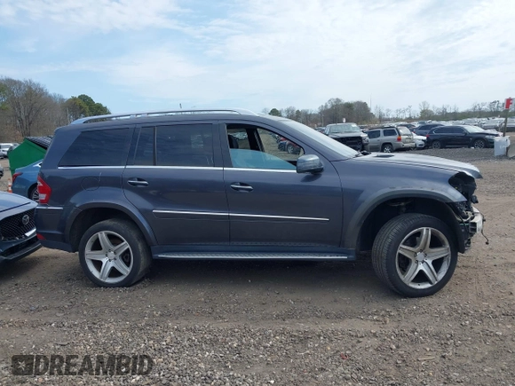 2011 Mercedes-Benz GL-Class GL 550 with VIN 4JGBF8GEXBA634772, listed as a IAAI auction lot 42025095 with 183,986 mi miles. Bid and sale history available at carsss.com. Image 13.