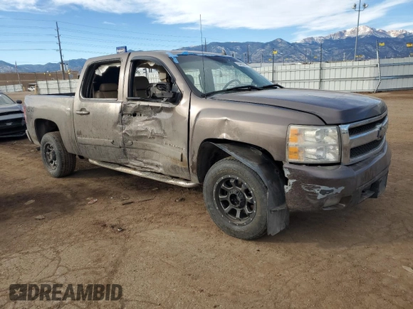 2007 Chevrolet Silverado 1500 LTZ with VIN 2GCEK13M271627642, listed as a Copart auction lot 43460305 with 131,486 mi miles and Salvage Title. Bid and sale history available at carsss.com. Image 4.