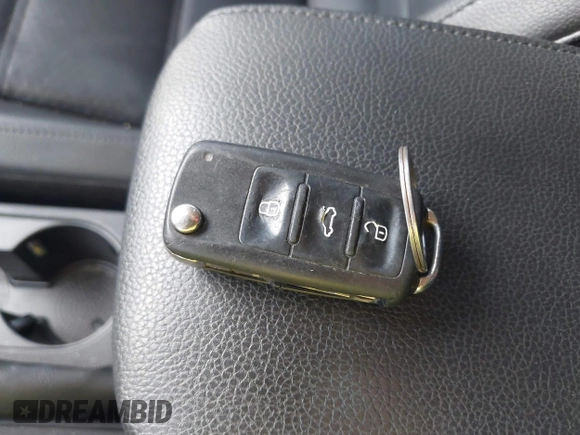 2014 Volkswagen Jetta SE with VIN 3VWD07AJ6EM417996, listed as a IAAI auction lot 42723125 with 108,952 mi miles and . Bid and sale history available at DreamBid. Image 11.
