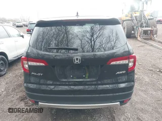 2019 Honda Pilot EX-L with VIN 5FNYF6H55KB071767, listed as a IAAI auction lot 41941696 with 66,844 mi miles and . Bid and sale history available at carsss.com. Image 18.