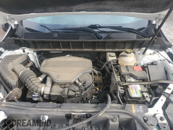 2017 GMC Acadia SLT with VIN 1GKKNMLS1HZ231936, listed as a Copart auction lot 58483905 with 153,001 mi miles and Salvage title. Bid and sale history available at DreamBid. Image 12.