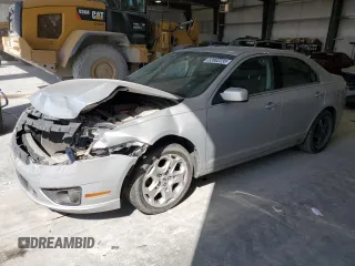 2010 Ford Fusion SE with VIN 3FAHP0HA4AR285577, listed as a Copart auction lot 52862235 with 201,879 mi miles and Salvage Title. Bid and sale history available at carsss.com. Image 1.