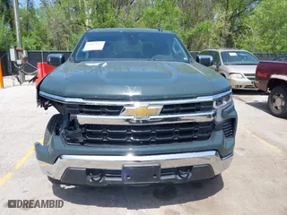 2025 Chevrolet Silverado 1500 LT with VIN 1GCUKDED2SZ161690, listed as a IAAI auction lot 42067327 with 9,920 mi miles. Bid and sale history available at carsss.com. Image 13.