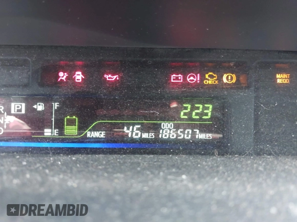 2017 Toyota Prius v Two with VIN JTDZN3EUXHJ063005, listed as a IAAI auction lot 42007228 with 186,507 mi miles. Bid and sale history available at carsss.com. Image 7.