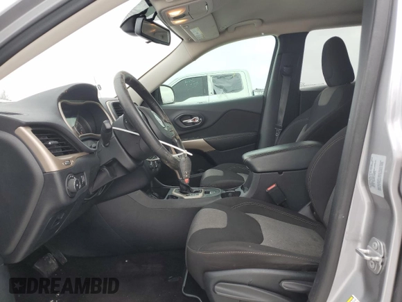 2018 Jeep Cherokee Latitude with VIN 1C4PJLCX3JD531239, listed as a Copart auction lot 41669245 with 113,998 mi miles and Clean title. Bid and sale history available at DreamBid. Image 7.