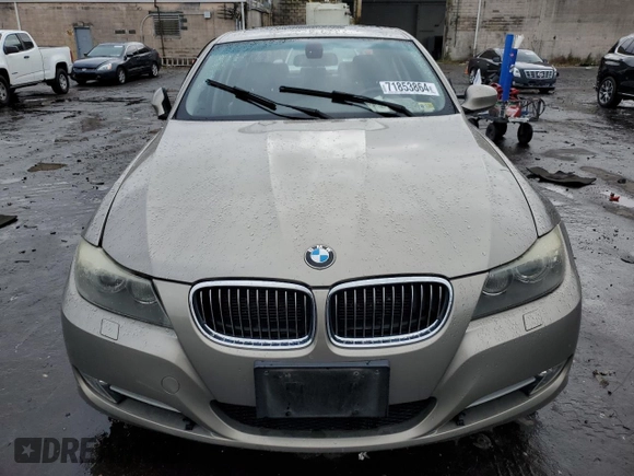 2010 BMW 3 Series 335i xDrive z VIN WBAPL3C54AA408833, wystawiony jako Copart lot #71853864 z przebiegiem Nie podano mil oraz Szkoda całkowita • Salvage title. Historia ofert i sprzedaży dostępna na DreamBid. Obrazek 5.