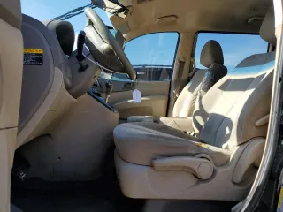 2010 Kia Sedona LX with VIN KNDMG4C36A6355277, listed as a Copart auction lot 77987954 with 222,929 mi miles and Non Repairable. Bid and sale history available at carsss.com. Image 7.