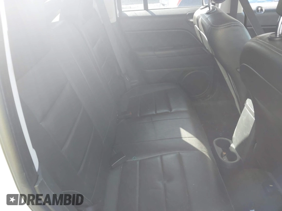 2016 Jeep Patriot High Altitude with VIN 1C4NJRFB6GD696544, listed as a IAAI auction lot 42134516 with 160,328 mi miles and . Bid and sale history available at DreamBid. Image 8.