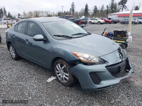 2012 Mazda Mazda3 i Sport with VIN JM1BL1UF5C1528944, listed as a IAAI auction lot 41935087 with 115,983 mi miles. Bid and sale history available at carsss.com. Image 1.